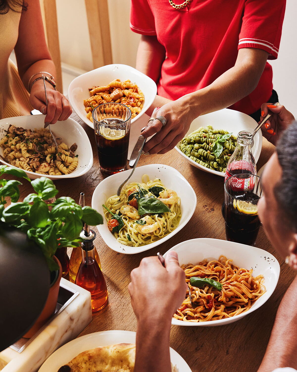 Das vielfältige Angebot bei VAPIANO reicht von Pasta, Pizza über Insalata bis zu erstklassigen Dolci 